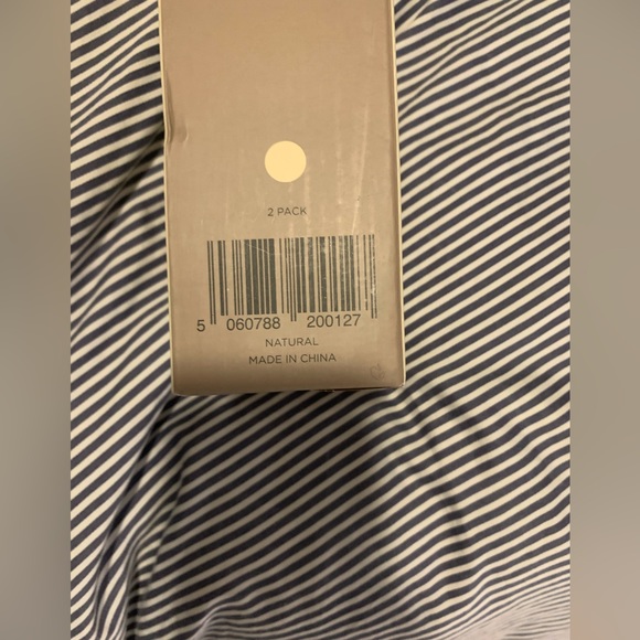 NIB Space saving pant or scarf hanger - Picture 8 of 10